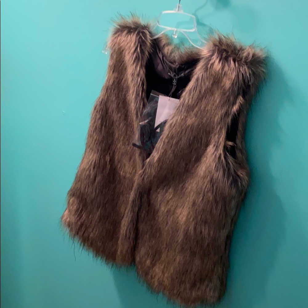 TCEC fur vest